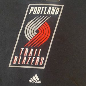 Adidas portland trailblazers T shirt size L